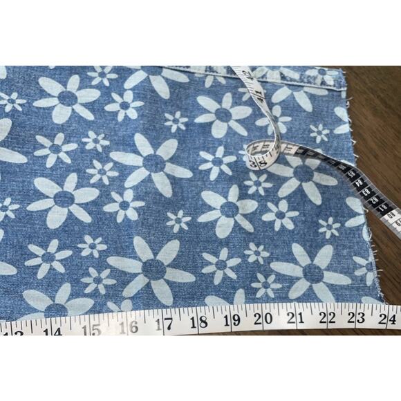 Judy Blue Floral Print Crop Wide Leg Jeans 15 32 Retro Hippie Flower SOLD OUT - Picture 6 of 9